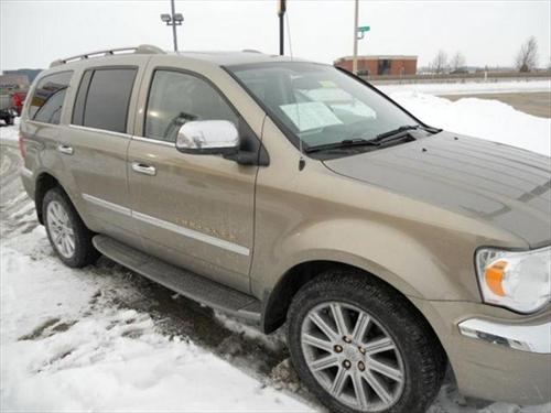 Chrysler Aspen 2007 photo 2