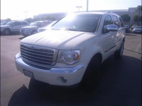 Chrysler Aspen 2007 photo 2