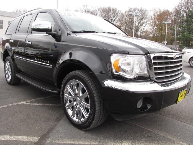 Chrysler Aspen SLT 25 Sport Utility