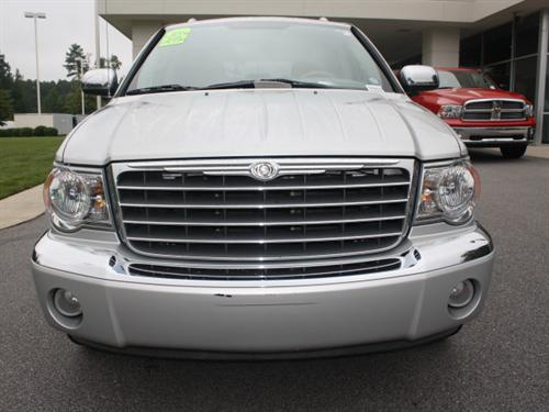 Chrysler Aspen SLT 25 Other