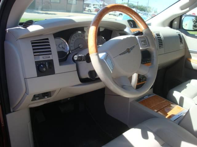 Chrysler Aspen 2007 photo 3