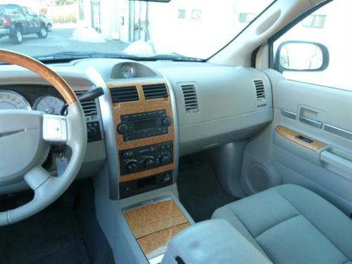 Chrysler Aspen 2007 photo 3