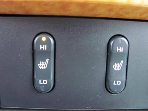 Chrysler Aspen 2007 photo 4