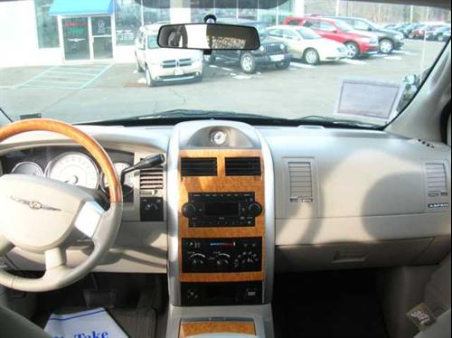 Chrysler Aspen 2007 photo 1