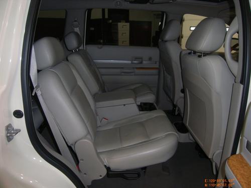 Chrysler Aspen 2007 photo 3