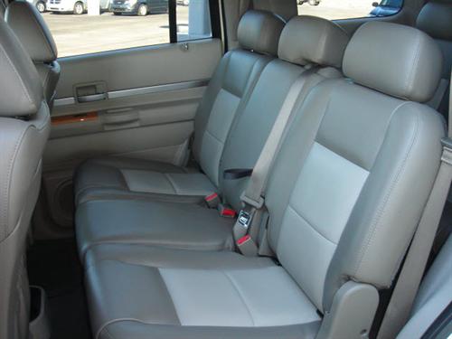 Chrysler Aspen SLT 25 Other