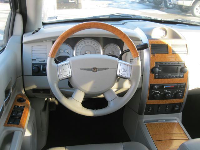 Chrysler Aspen 2007 photo 3