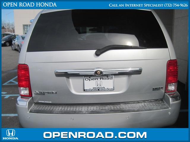 Chrysler Aspen 2007 photo 3