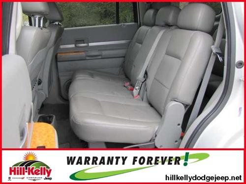 Chrysler Aspen 2007 photo 2