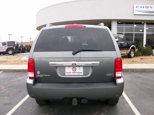 Chrysler Aspen 2007 photo 3