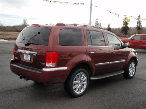 Chrysler Aspen 2007 photo 2