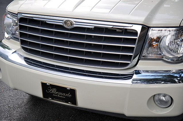 Chrysler Aspen SLT 25 SUV