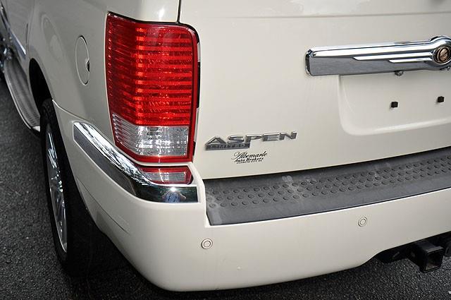 Chrysler Aspen 2007 photo 4