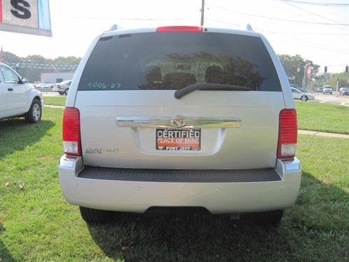 Chrysler Aspen 2007 photo 2