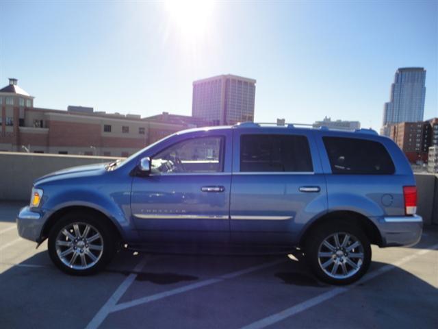 Chrysler Aspen 2007 photo 4