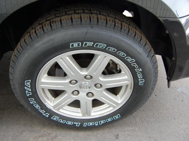 Chrysler Aspen 2007 photo 2