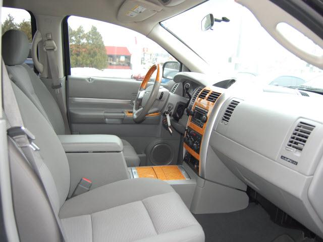 Chrysler Aspen 2007 photo 3