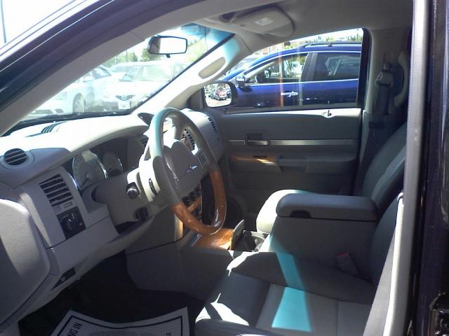 Chrysler Aspen 2007 photo 4