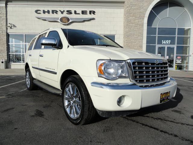 Chrysler Aspen SLT 25 Sport Utility