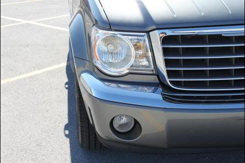 Chrysler Aspen 2007 photo 1