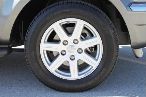 Chrysler Aspen 2007 photo 4