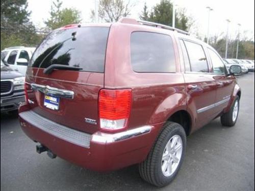 Chrysler Aspen 2007 photo 1