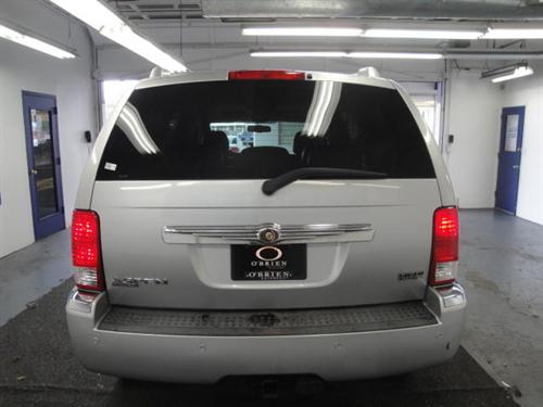 Chrysler Aspen 2007 photo 5