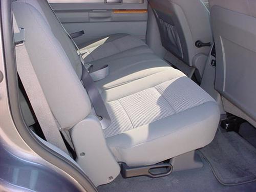 Chrysler Aspen 2007 photo 4