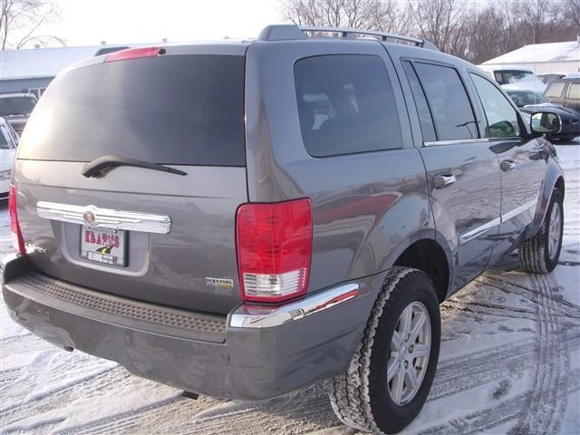 Chrysler Aspen 2007 photo 3