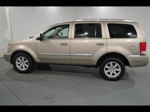 Chrysler Aspen 2008 photo 4