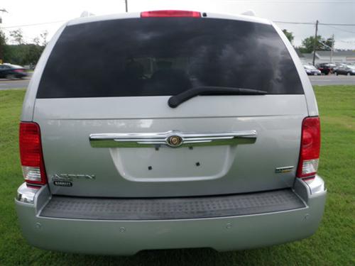 Chrysler Aspen SLT 25 Other