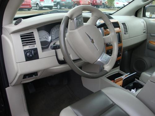 Chrysler Aspen SLT 25 Other