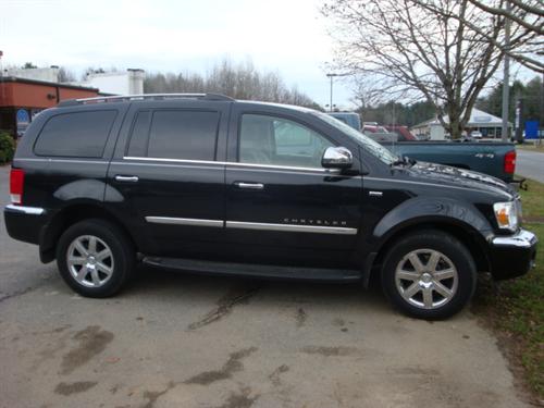 Chrysler Aspen 2008 photo 2