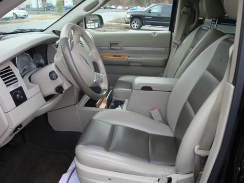 Chrysler Aspen 2008 photo 4