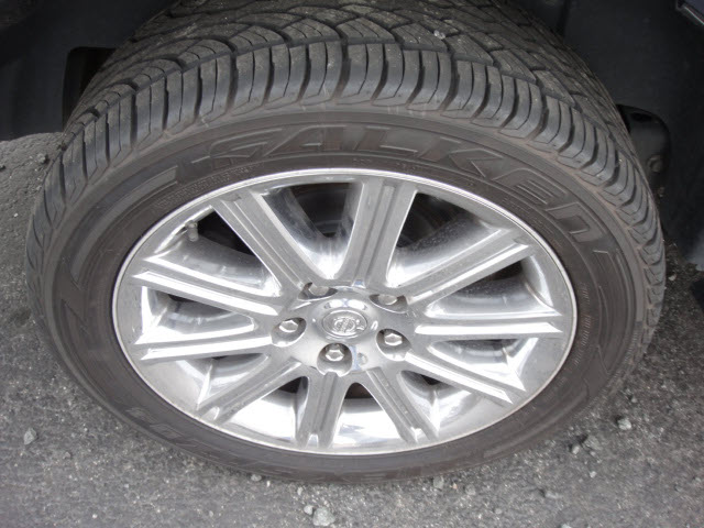 Chrysler Aspen 2008 photo 2