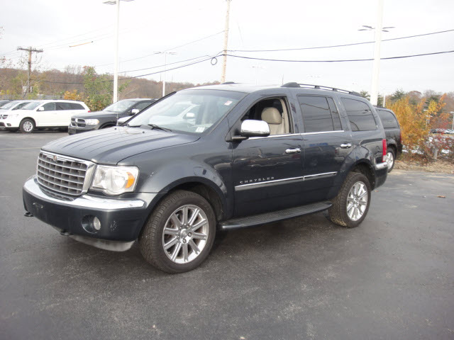 Chrysler Aspen 2008 photo 4