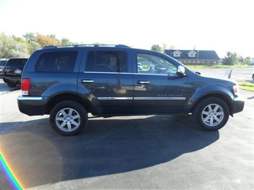 Chrysler Aspen 2008 photo 1