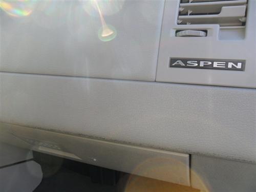 Chrysler Aspen 2008 photo 2