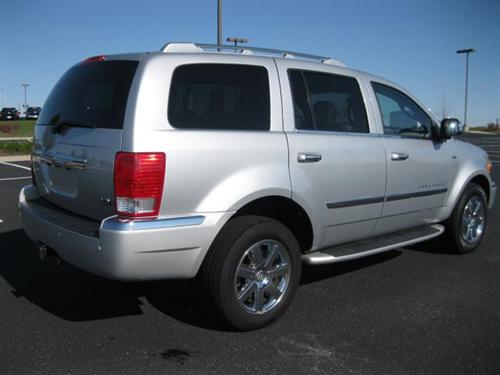 Chrysler Aspen 2008 photo 4