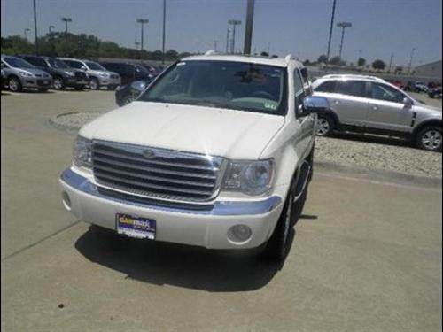 Chrysler Aspen 2008 photo 1