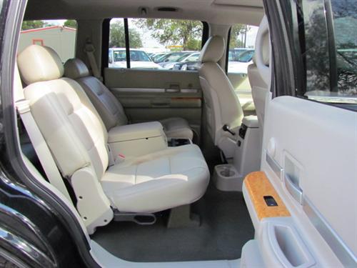 Chrysler Aspen 2008 photo 3