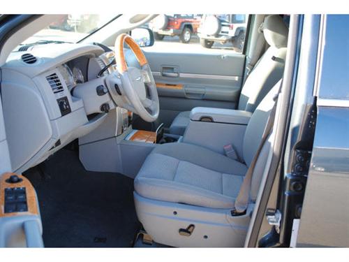 Chrysler Aspen 2008 photo 4