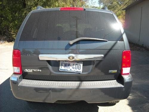 Chrysler Aspen 2008 photo 4