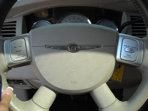 Chrysler Aspen 2008 photo 5