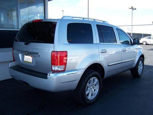 Chrysler Aspen 2008 photo 1