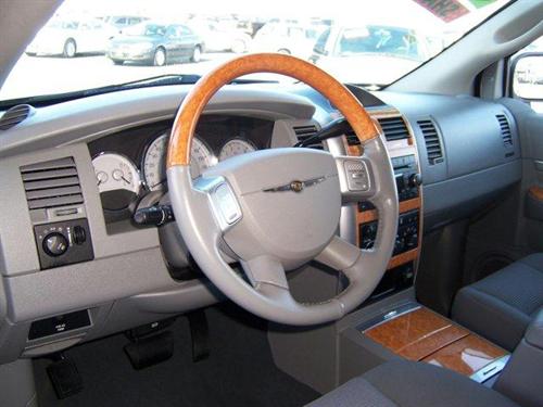 Chrysler Aspen 2008 photo 5