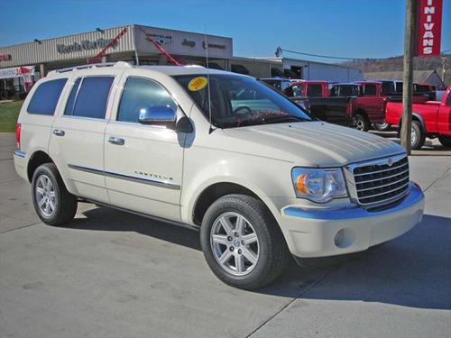 Chrysler Aspen 2008 photo 2