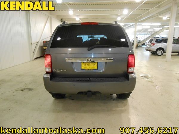 Chrysler Aspen 2008 photo 4