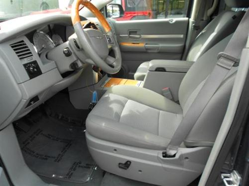Chrysler Aspen 2008 photo 1