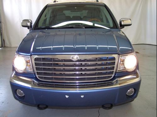 Chrysler Aspen 2008 photo 1